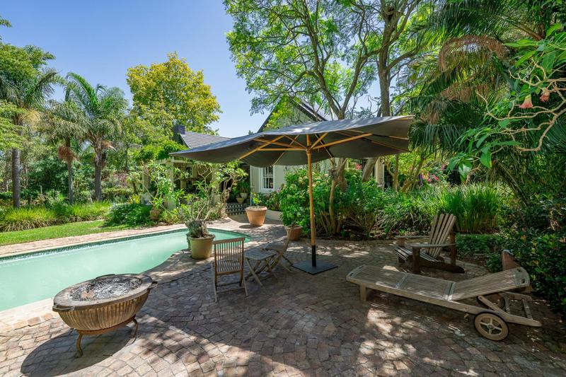 7 Bedroom Property for Sale in Somerset West Western Cape